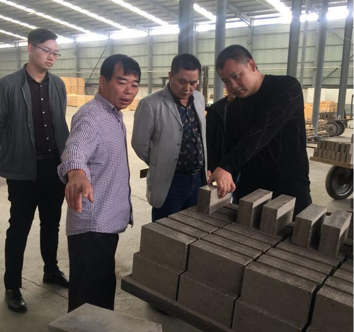 30噸熱解爐萬(wàn)能弧耐火磚設(shè)計(jì)砌筑方法